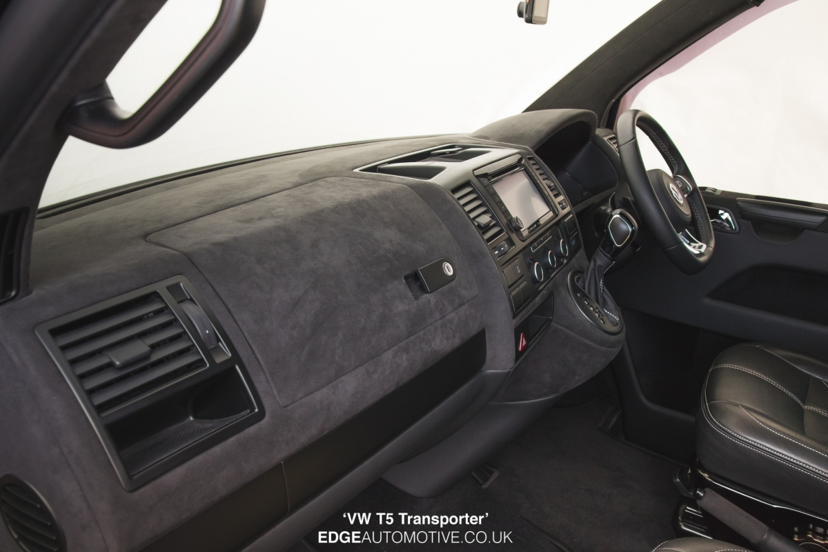 VWT5TransporterInterior8 EDGE Automotive
